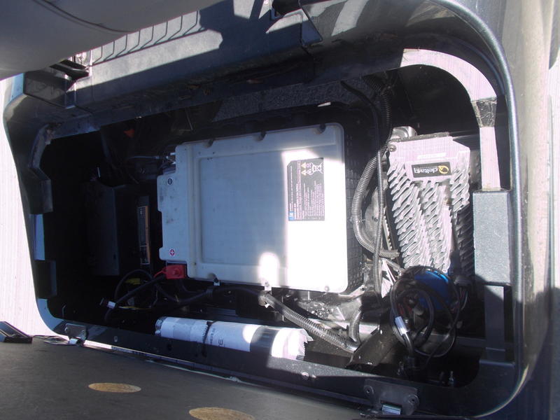 2023 E-Z-GO Express S2® ELiTE Lithium Metallic Charcoal - Image 5