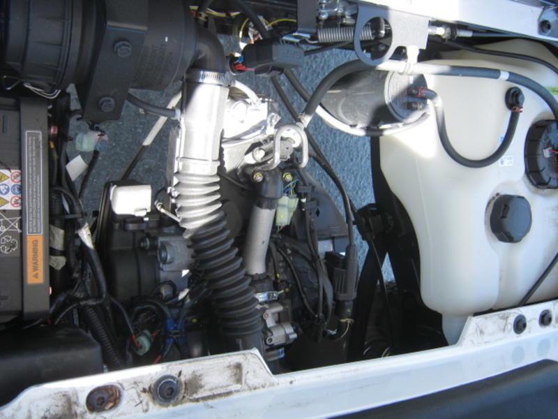 2023 E-Z-GO Valor® EX1 Gas - Image 5