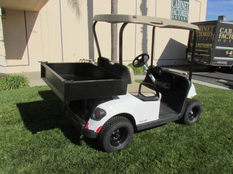 2023 E-Z-GO Valor® EX1 Gas - Image 3